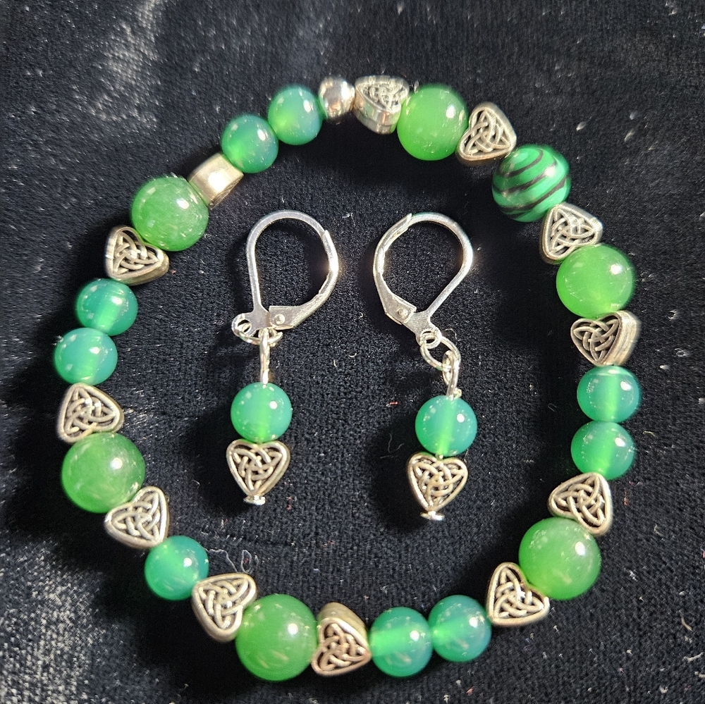 Elegant Green Beaded Jewelry Set